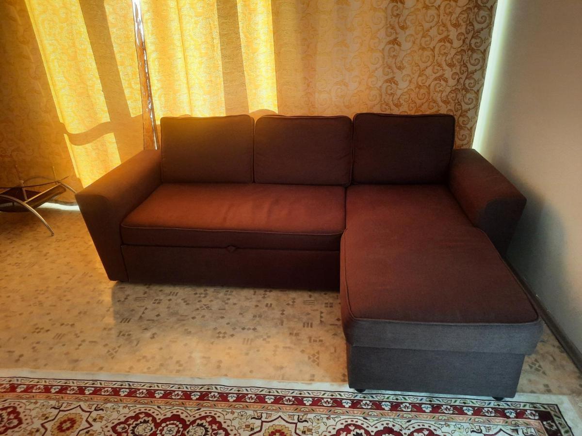 Apartment Shevchenko Panfilova Almaty Bagian luar foto